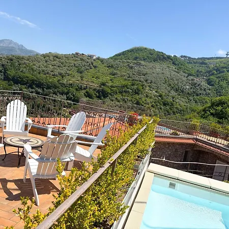 - Grazielluccia Villa