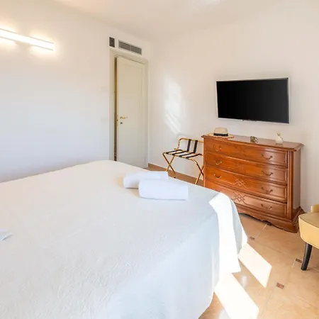 - Grazielluccia Villa Sorrento