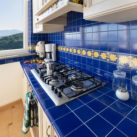 - Grazielluccia וילה