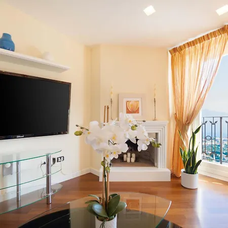 - Grazielluccia וילה *