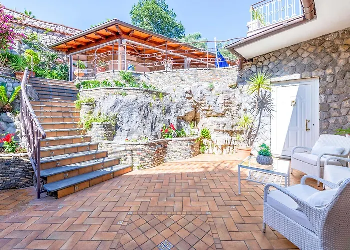 - Grazielluccia Villa